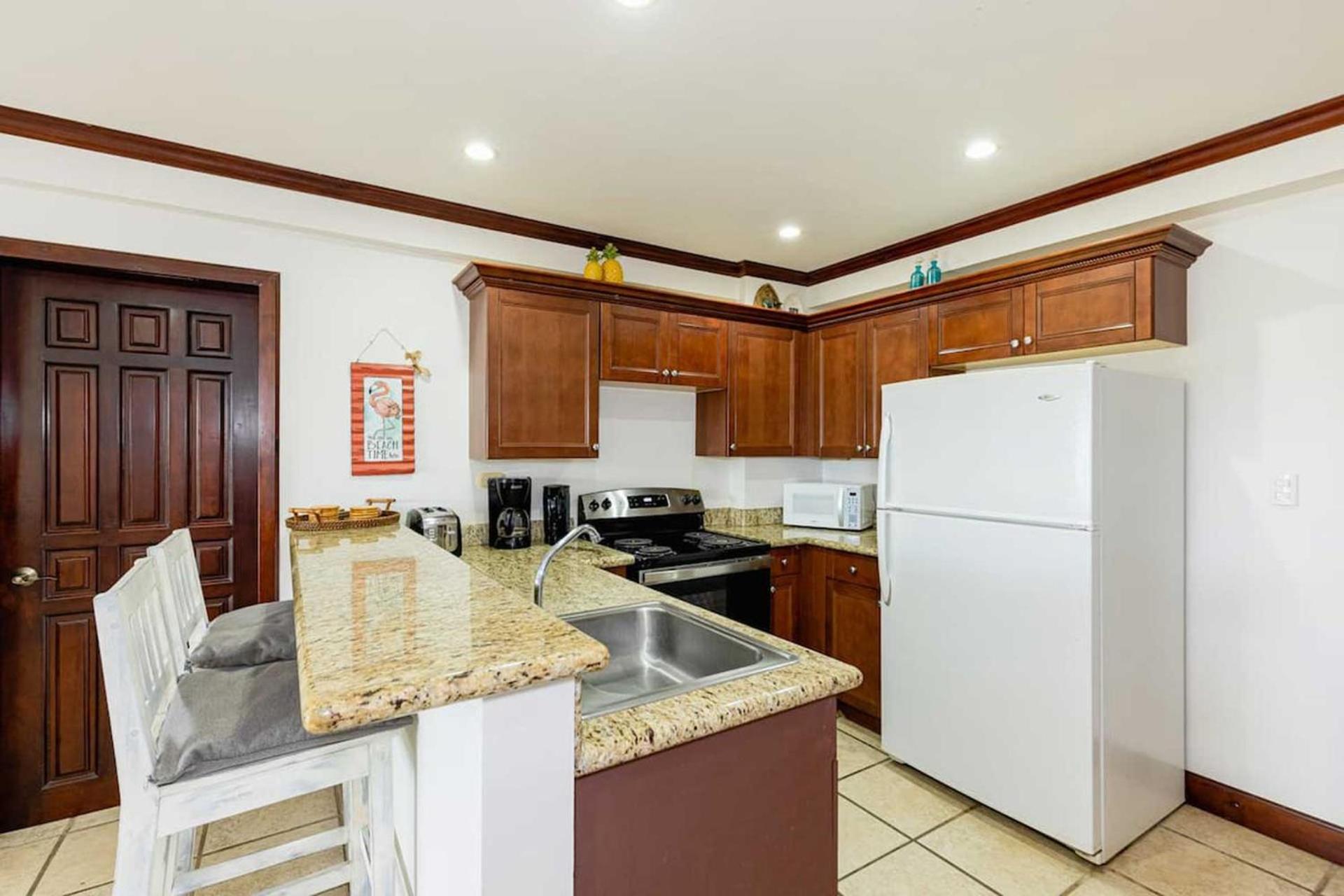 Villa Newly Remodeled Unit In Flamingo With Sweeping Ocean Views From Big Terrace Playa Flamingo Exterior foto